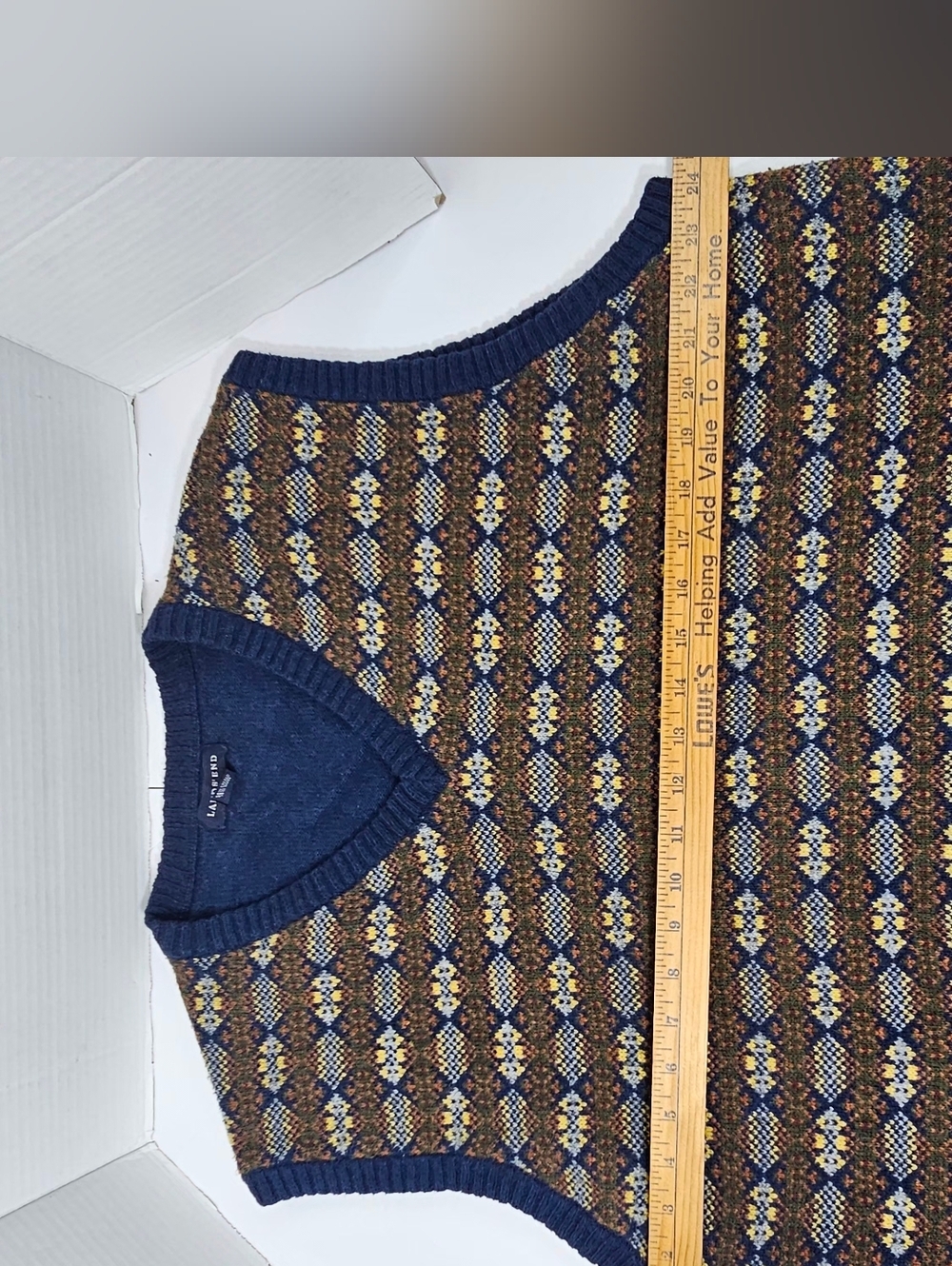 Lands' End Men's V-Neck Sweater Vest in Navy, Brown and Cream - Picture 6 of 7